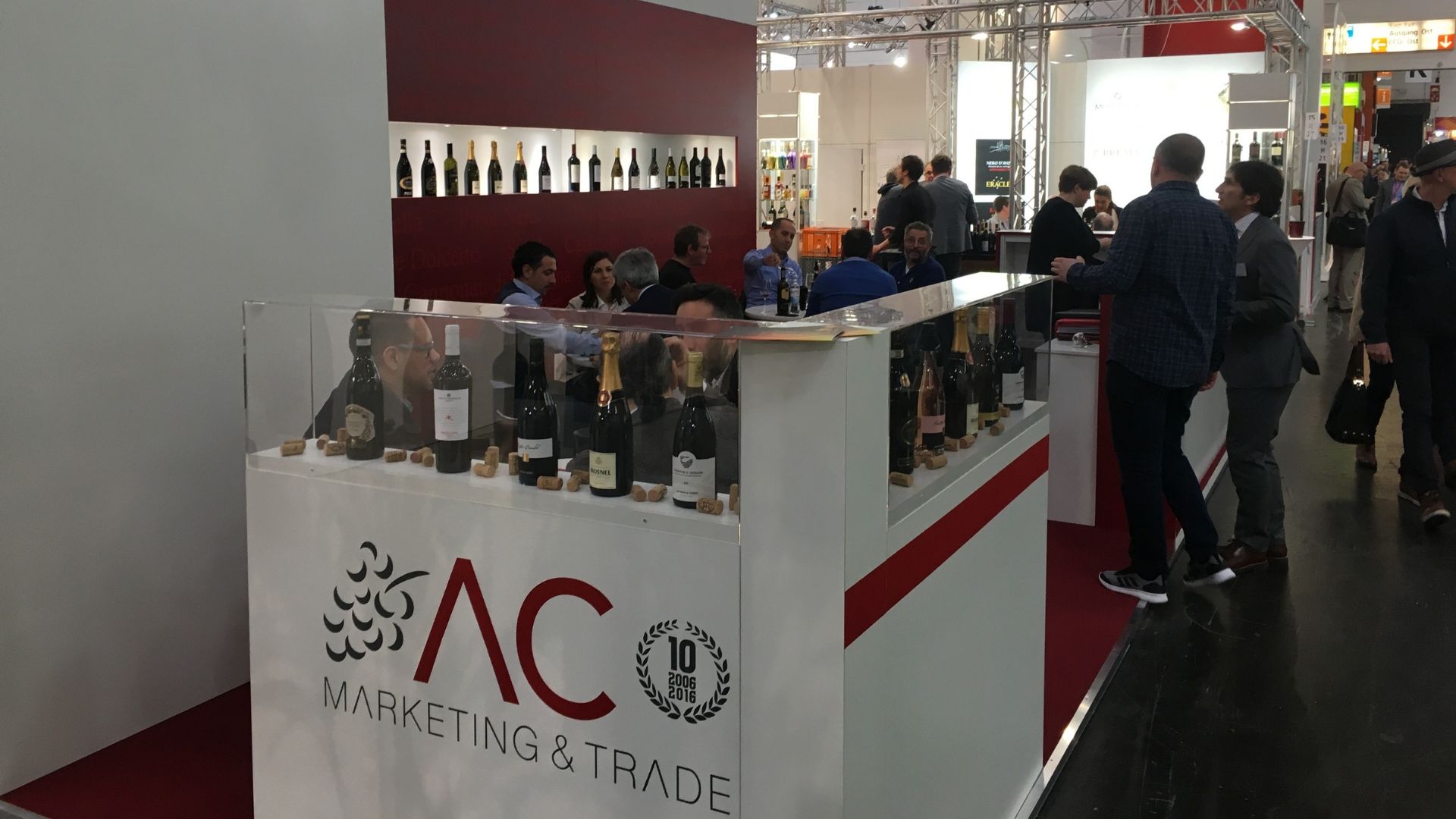 L’incontro con vari partner esteri alla fiera internazionale del vino Prowein.
