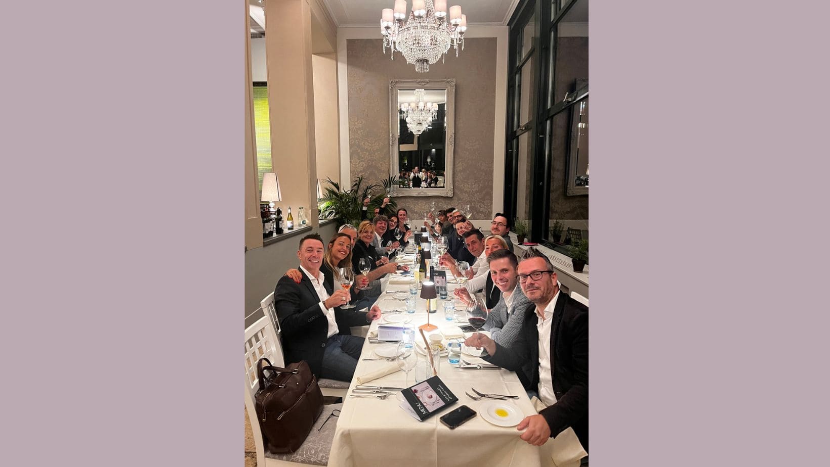 La cena con alcuni produttori presenti all’evento organizzato da Global Wine.